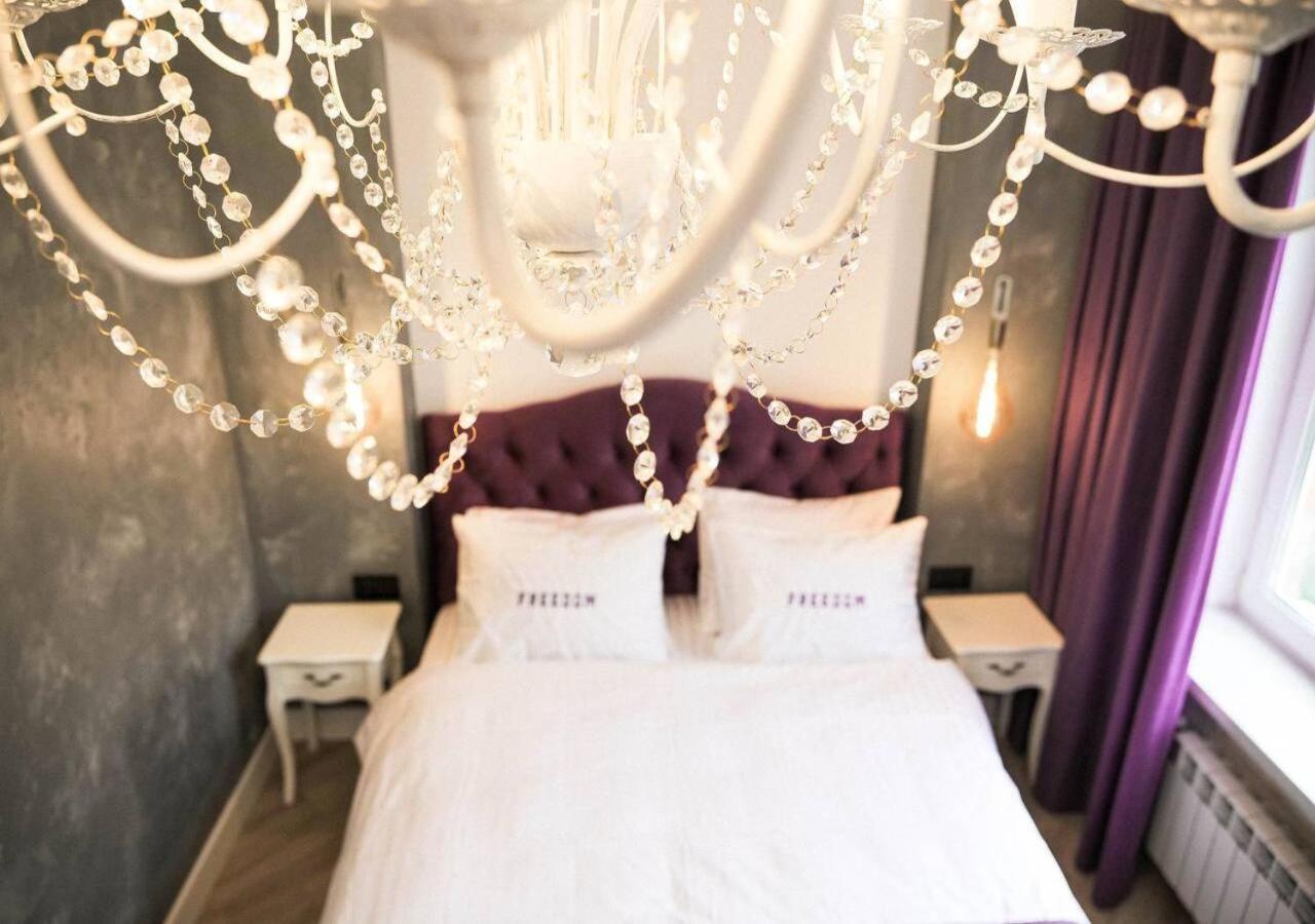 Freedom Apartments In City Center Kiev Extérieur photo